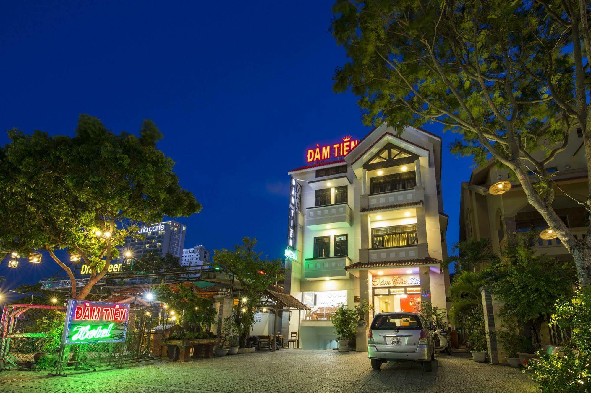 Dam Tien Hotel Da Nang Exterior photo